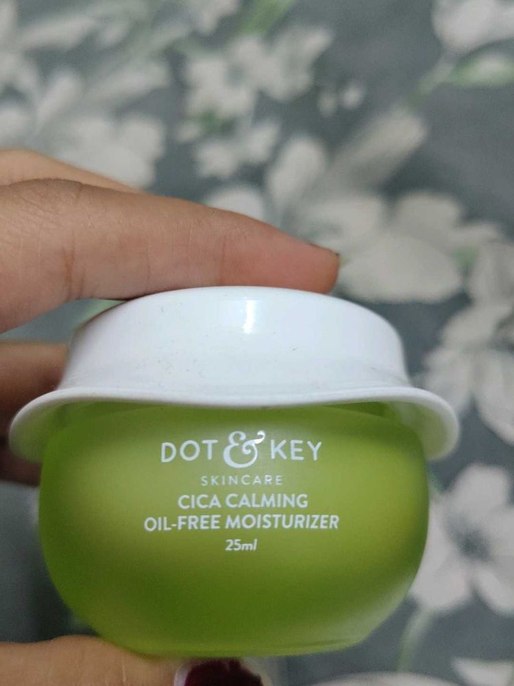Dot &amp; Key Cica Calming Moisturizer