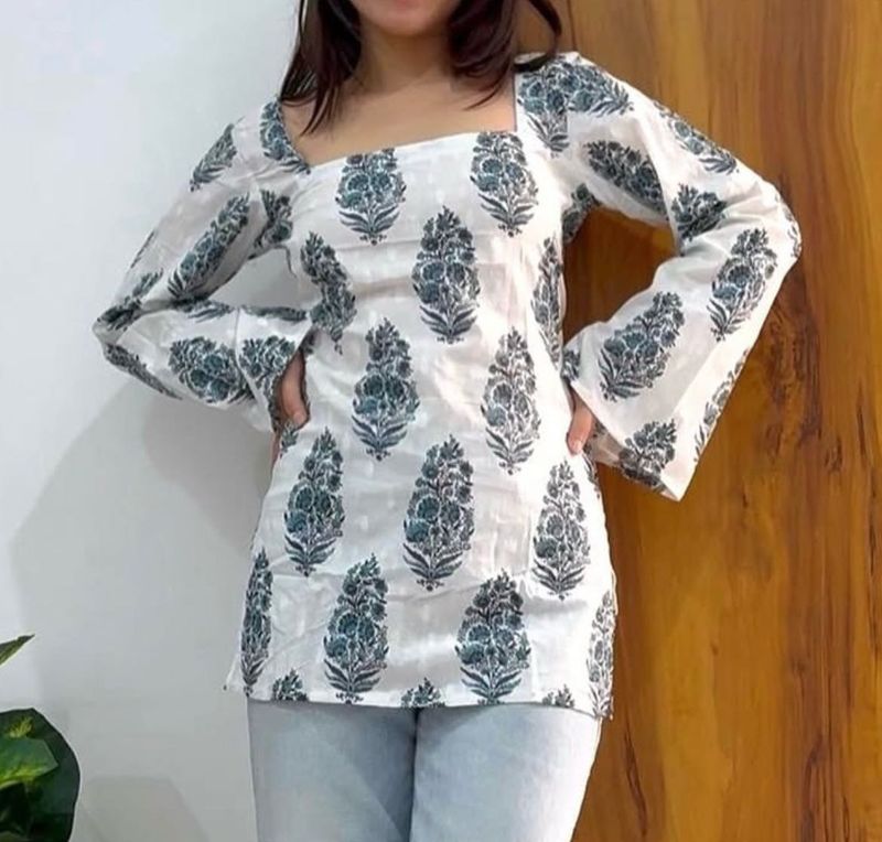 Printed Floral Women Short Kurti Full Sleeve  Top