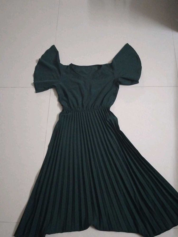 Emerald Green Pleated Dress