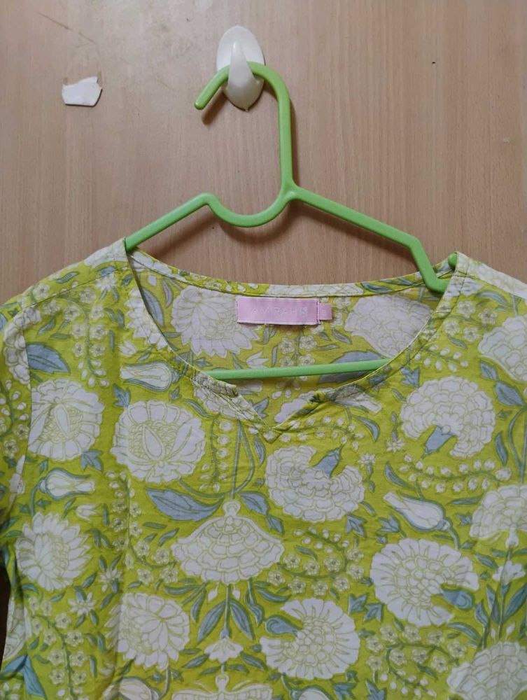 Floral Print Top with pants