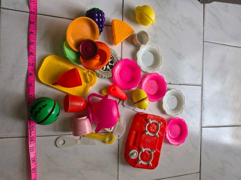 Toy Kitchen Set