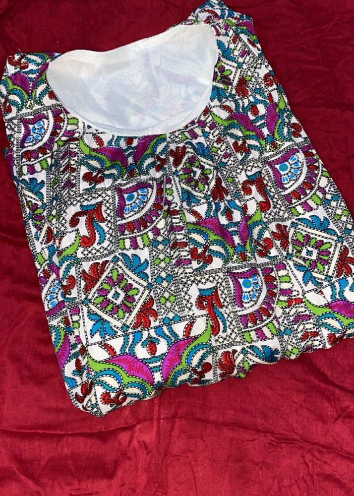 BEAUTIFUL PRINTED TOP