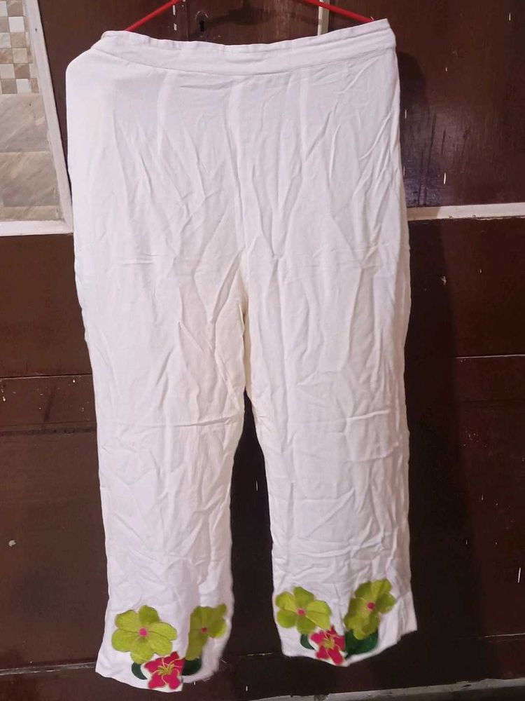 White Pent Plazzo