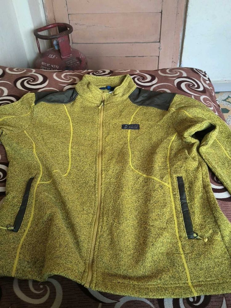 Stylish Yellow Fleece Jacket