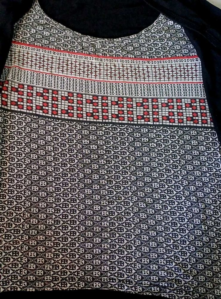 Black And WHITE top CONBO