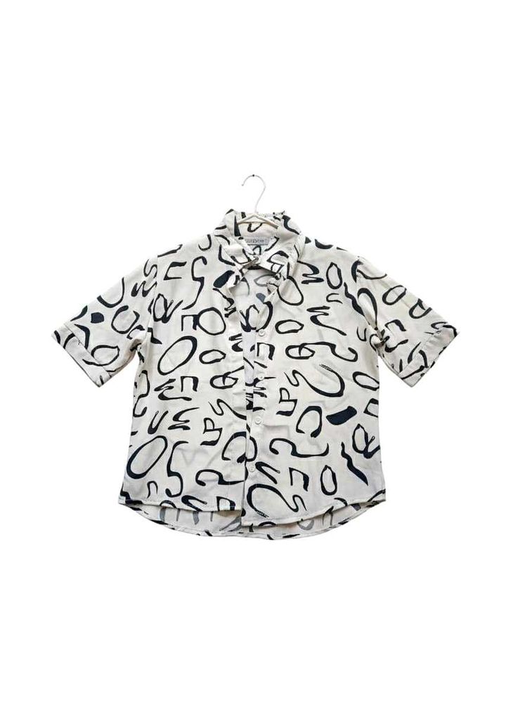 Patterned short puffed Sleeve Shirt
