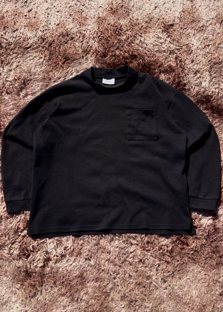 Long Sleeve Black Top