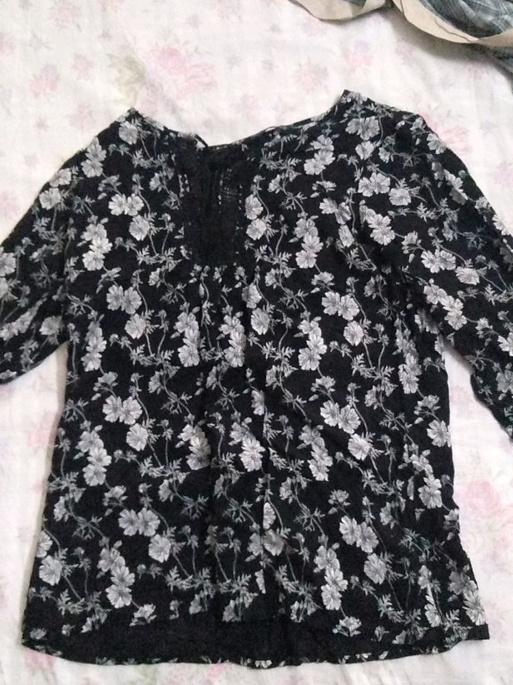 Tie Up Floral Printed Top