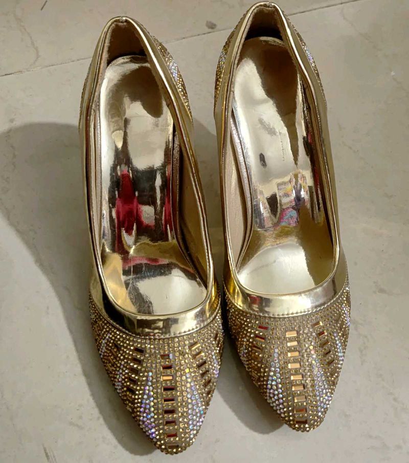 Gold Rhinestone Heels - Size UK 4