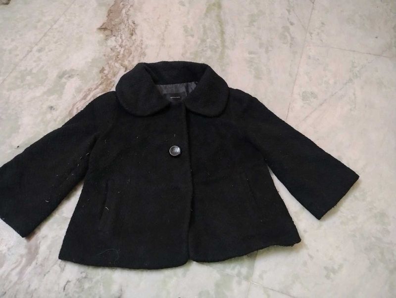 Elegant Black Cropped Jacket