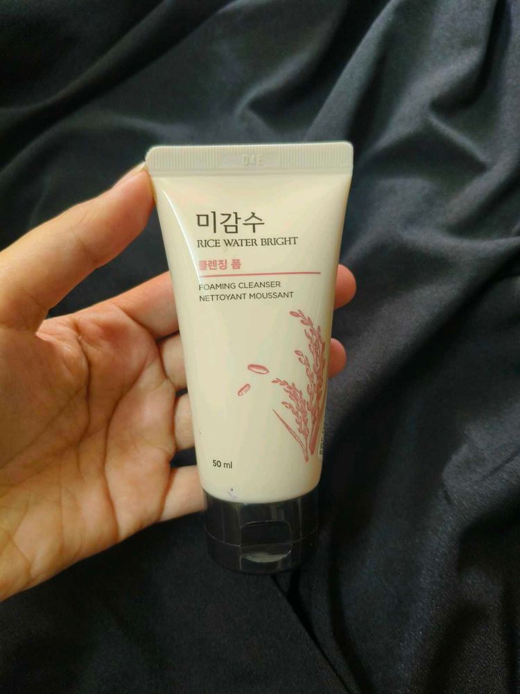 Rice Water Bright Foaming Cleanser