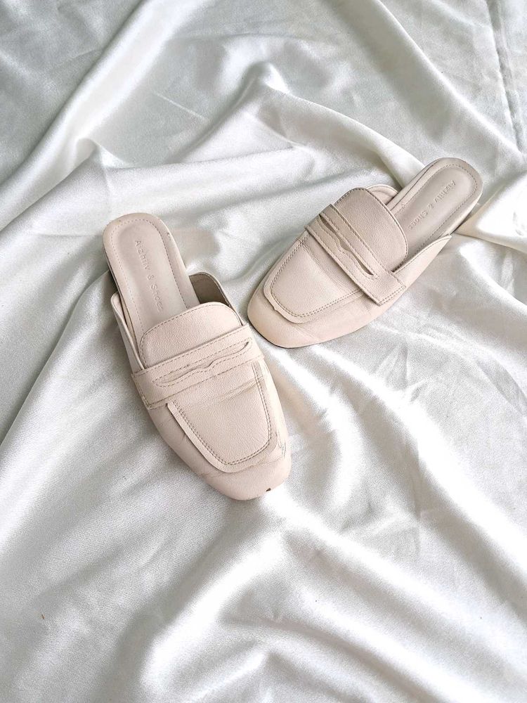 Elegant Beige Mules