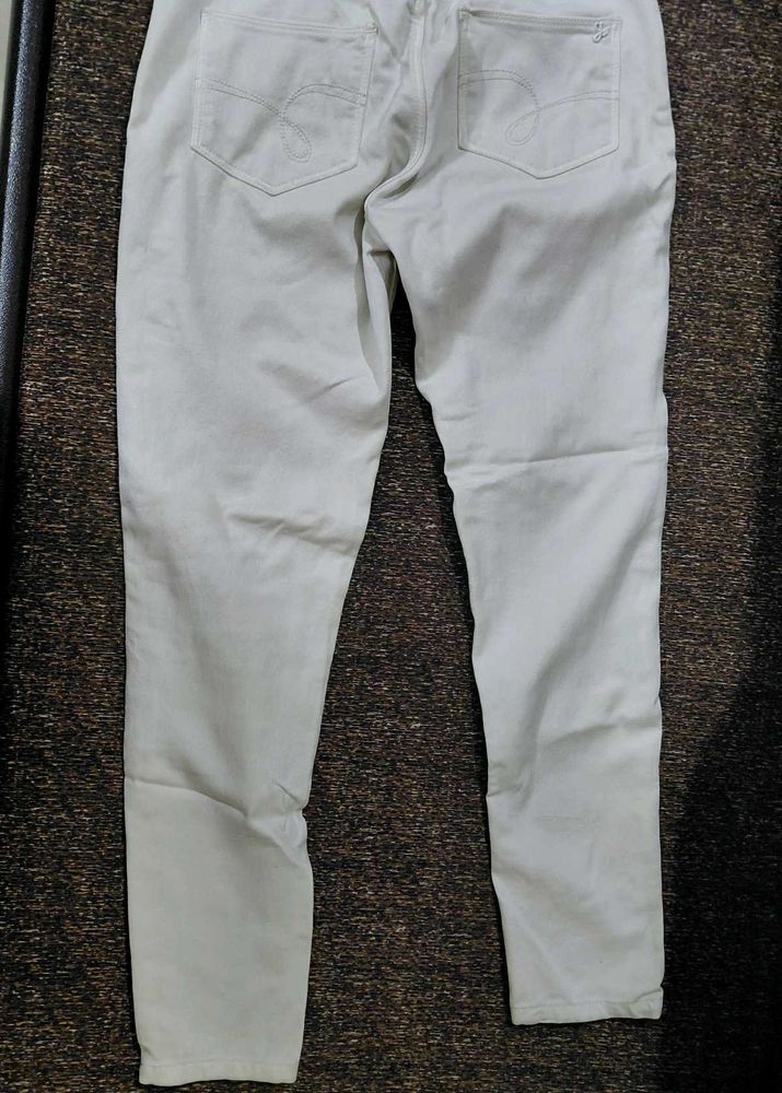 Women White Jeans For Sale