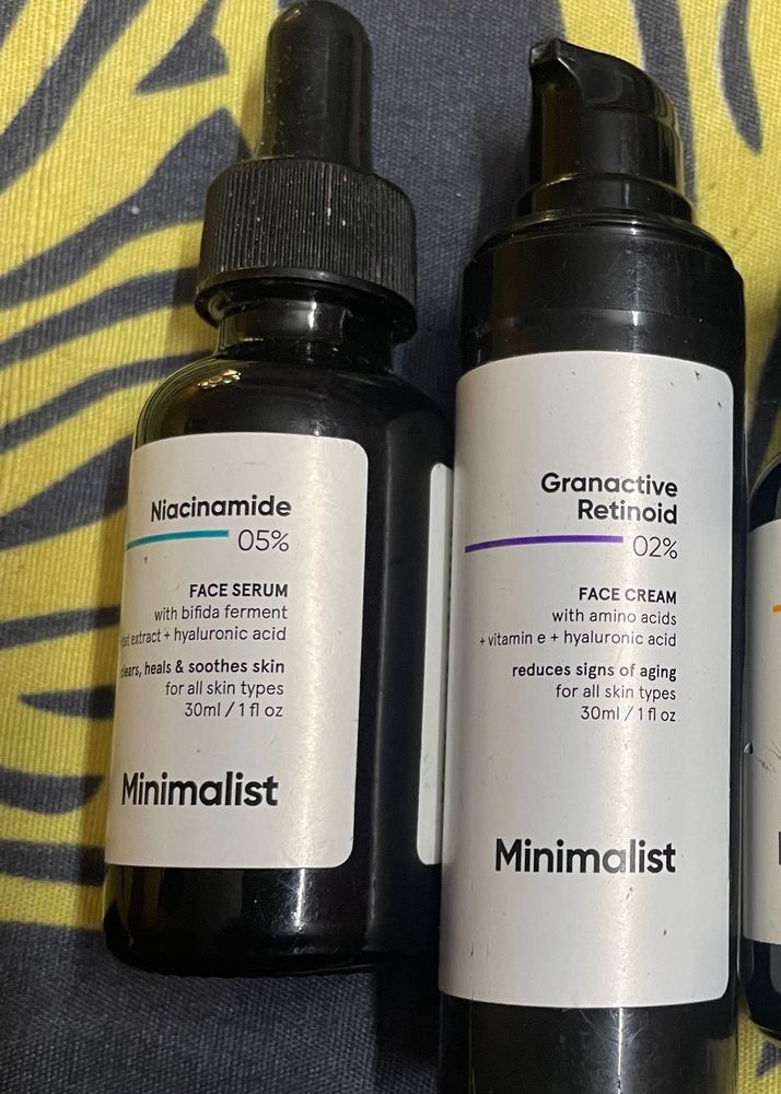 Minimalist Face Serum And Cream Combo