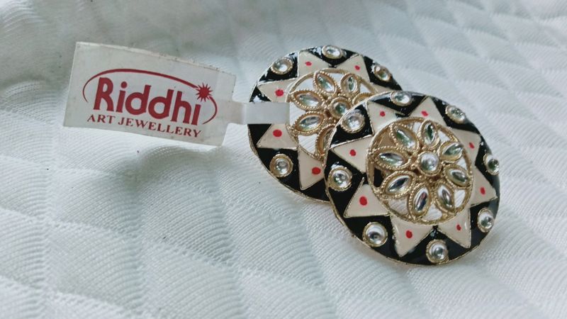 Kundan earing