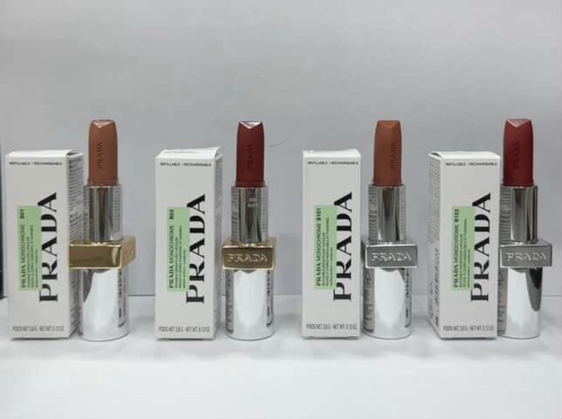 PRADA LIPSTICK
