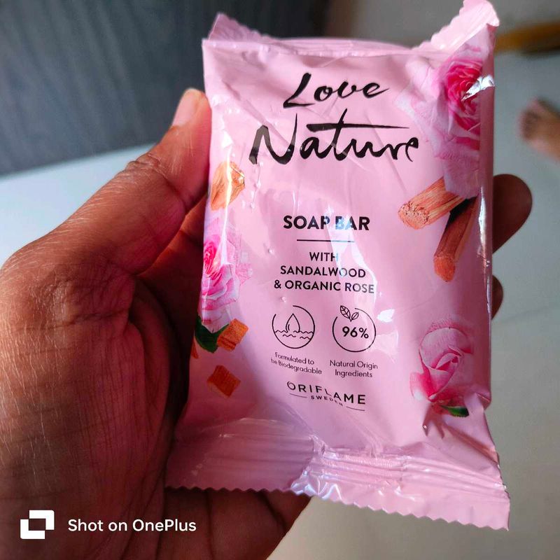 Soap Bar with Sandalwood &amp; Organic Rose 🌹