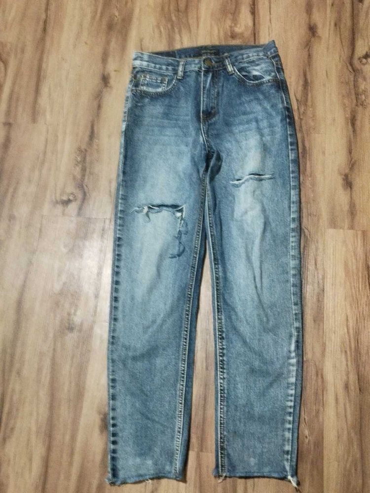 Ripped Jeans