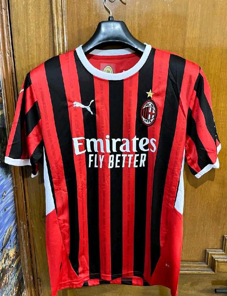 PUMA AC MILAN HOME 2024/25 KIT S(38)