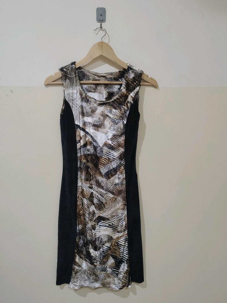 Abstract Print Sleeveless Dress