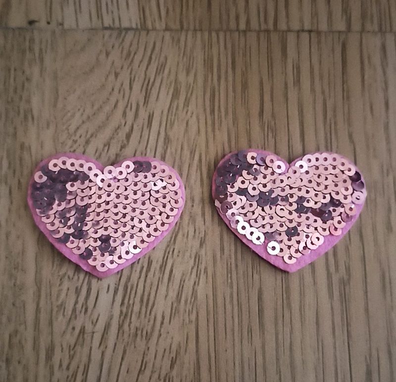 Applique/Patch Of A Sequin Heart Pair