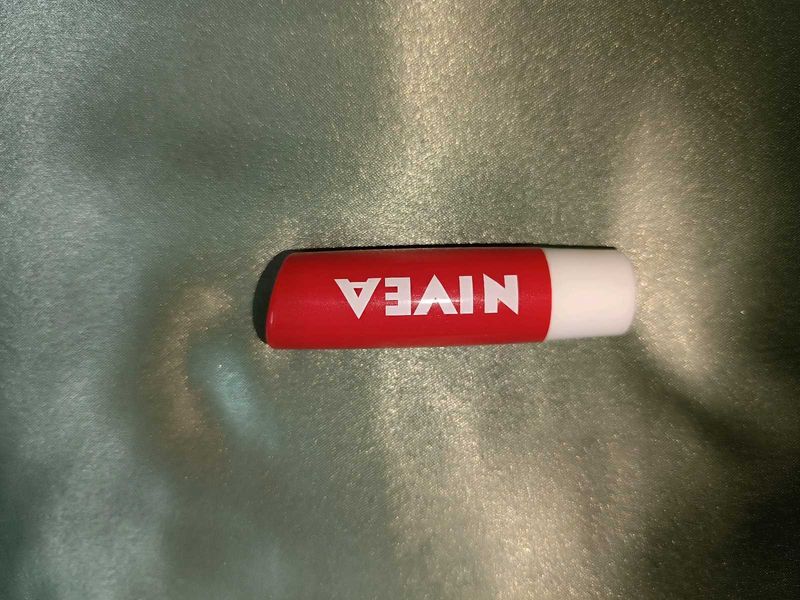 Nivea Lip Care