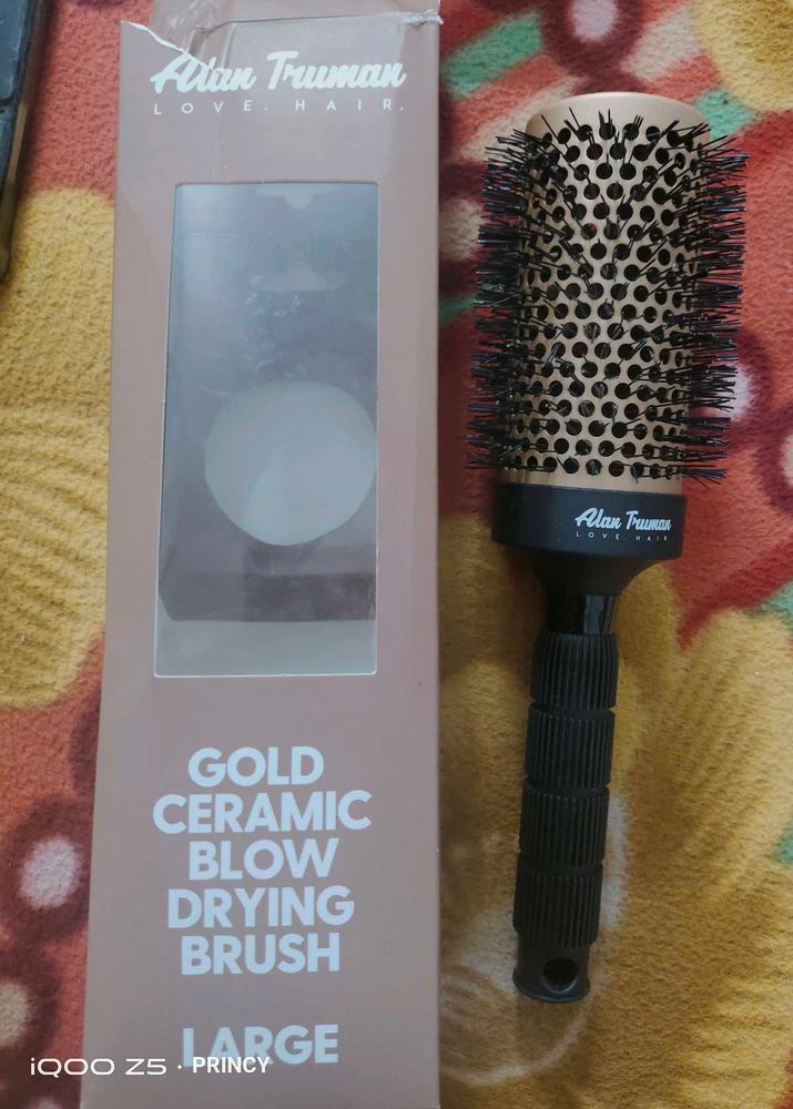 AlanTruman Blowdry Brush