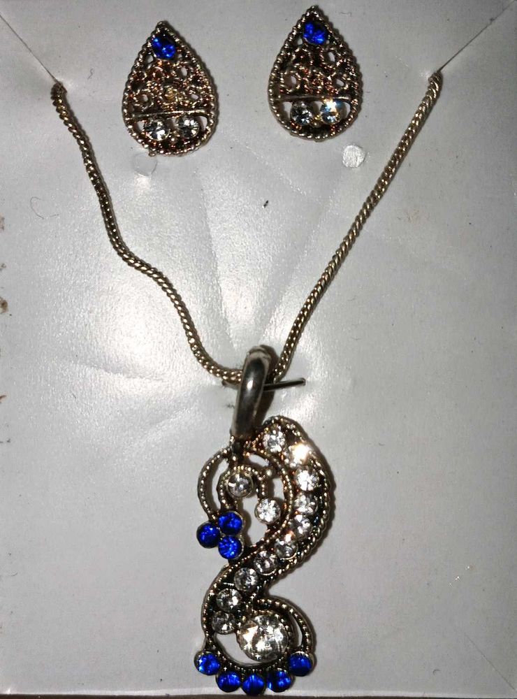 Jeweled Necklace &amp; Earring Set