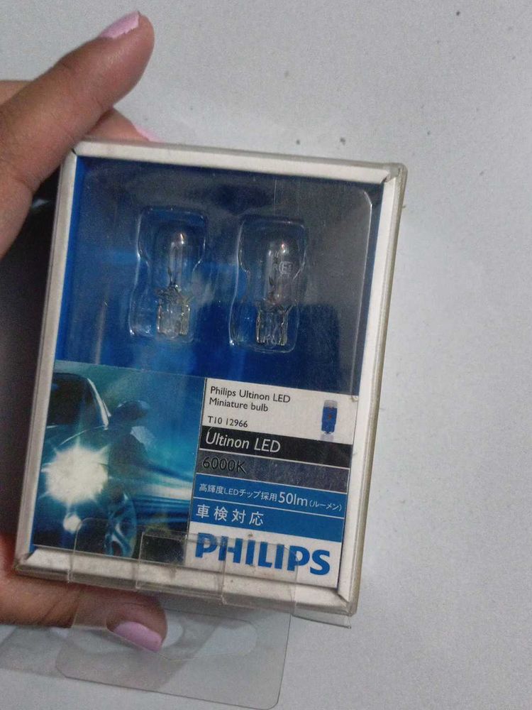 Philips Ultinon LED Bulb