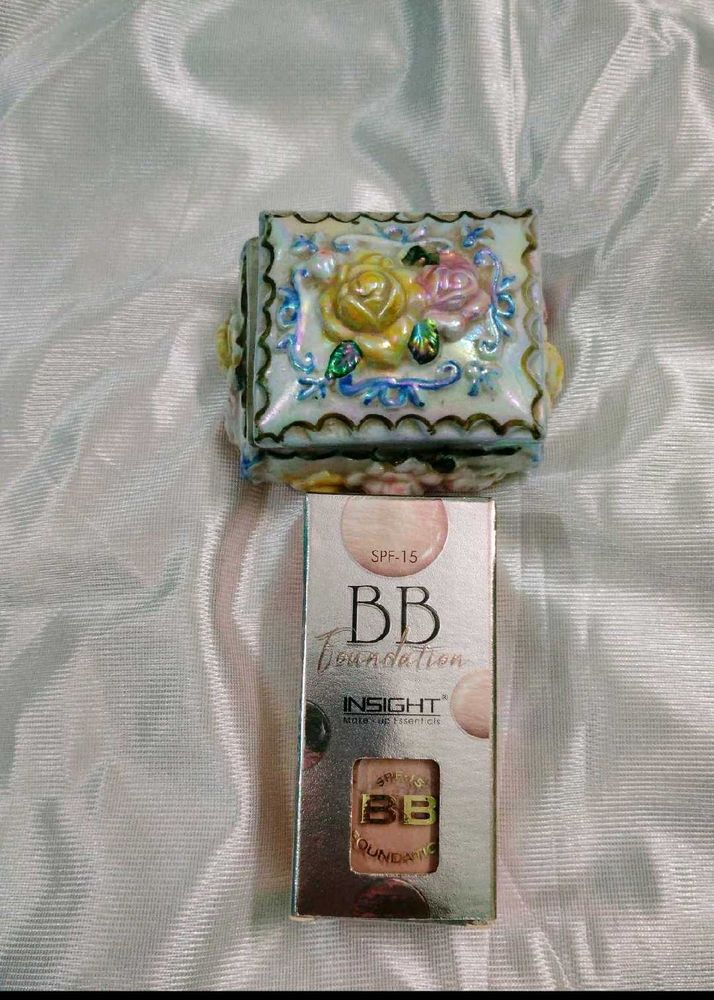 Insight BB Foundation SPF-15