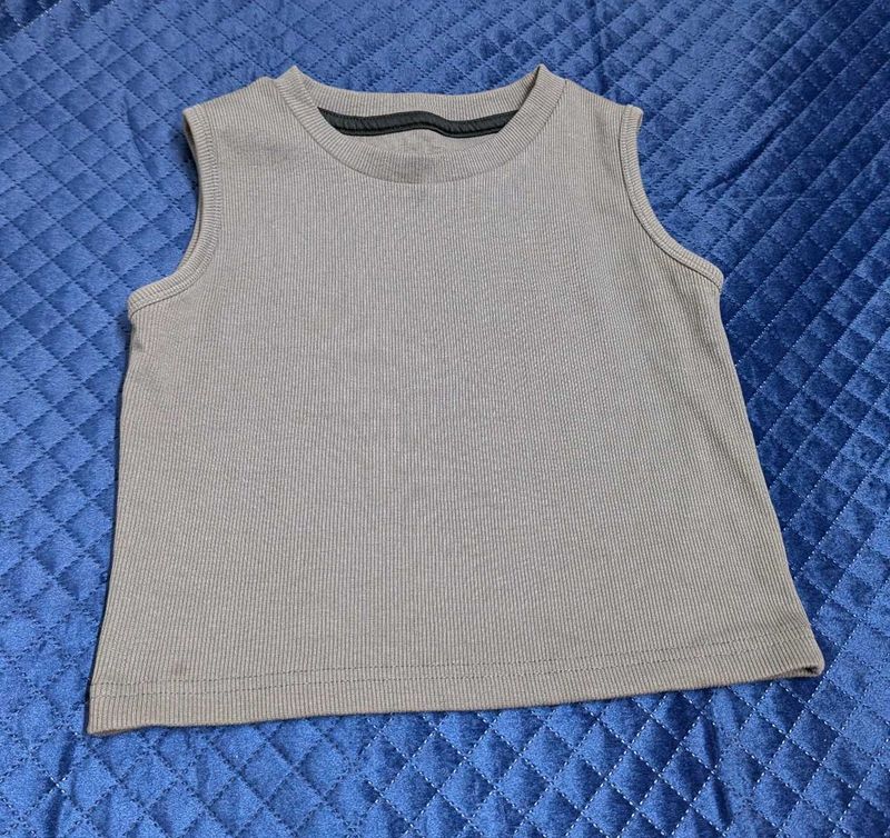 Grey Crop Top 🩶♥️🩶