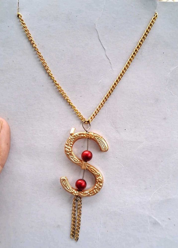 S letter pendent
