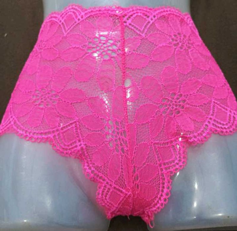 Pink Lace Panties 💚