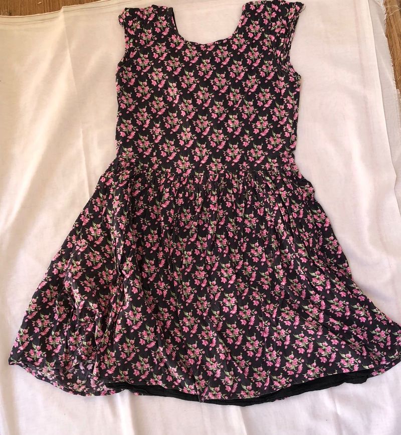 Cute Pinterest Frock Comfy Hand Stretched