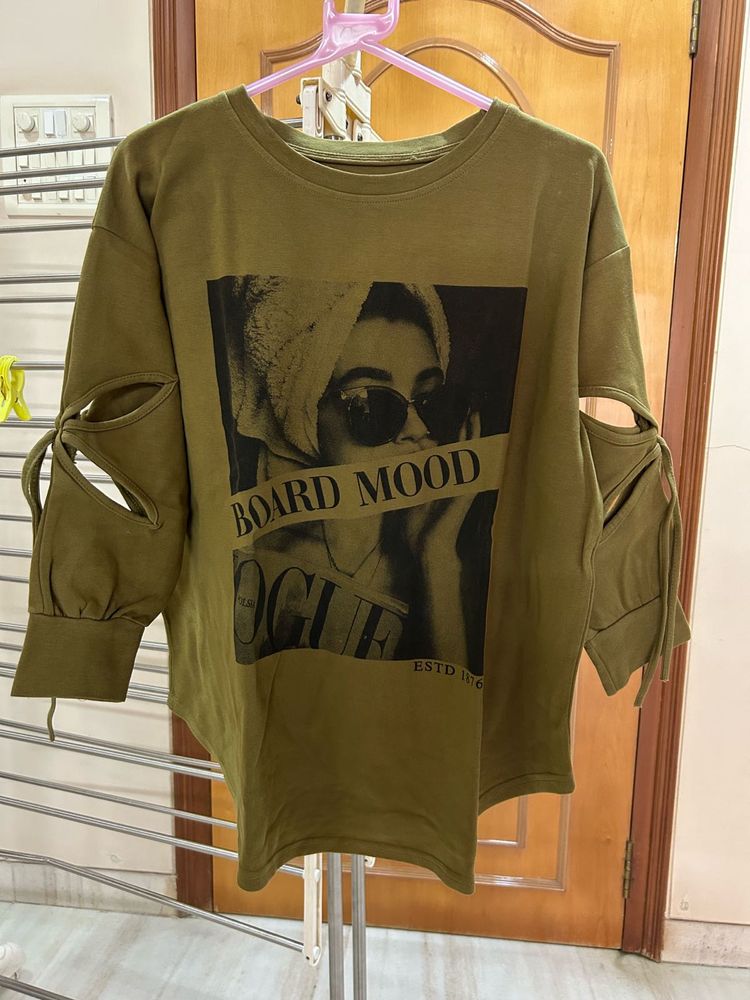 Olive Green Graphic Print T-Shirt