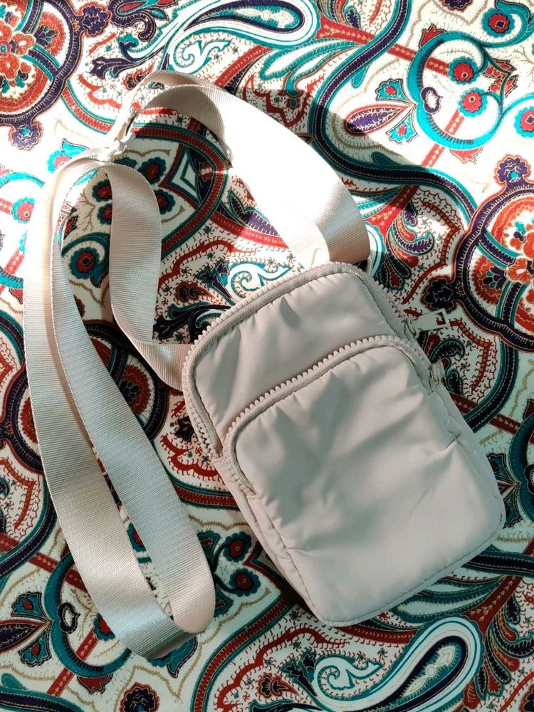 Vintage Crossbody Bag ✨