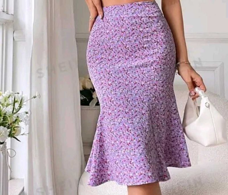 Floral Print Trumpet Skirt