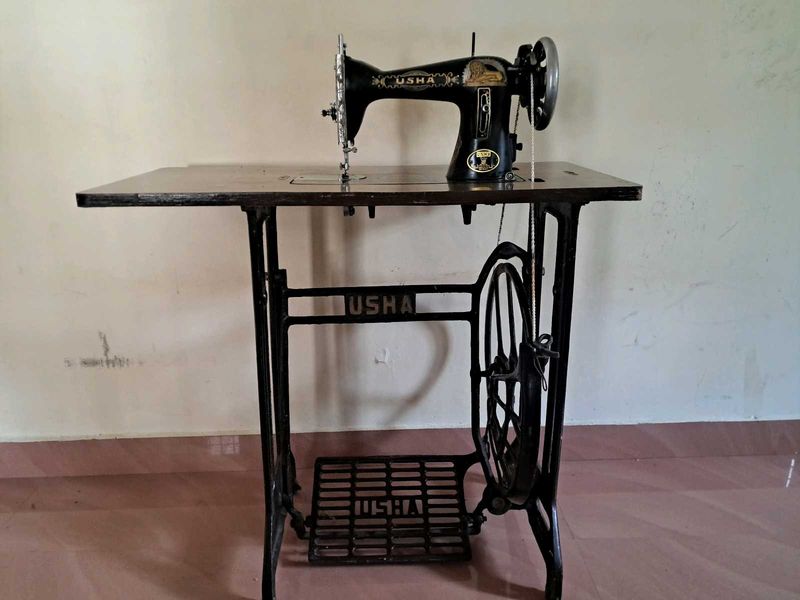 USHA Sewing Machine – Manual (Head Only)
