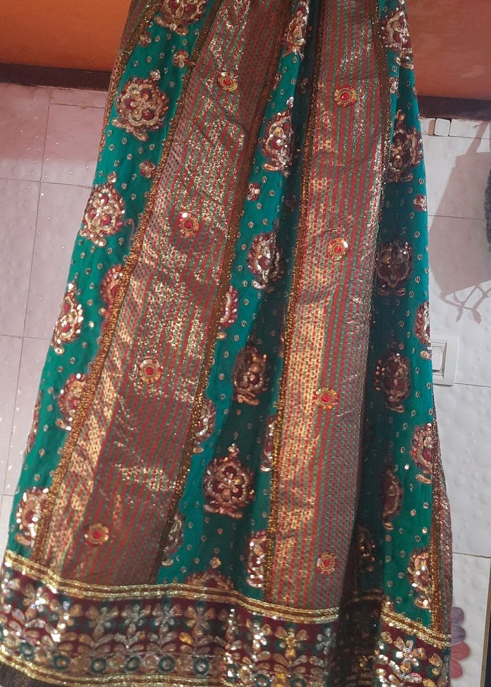 This Is Lehenga Choli With Beautiful Long Dupatta.🤩  For Age 13 To 20 Year Girl