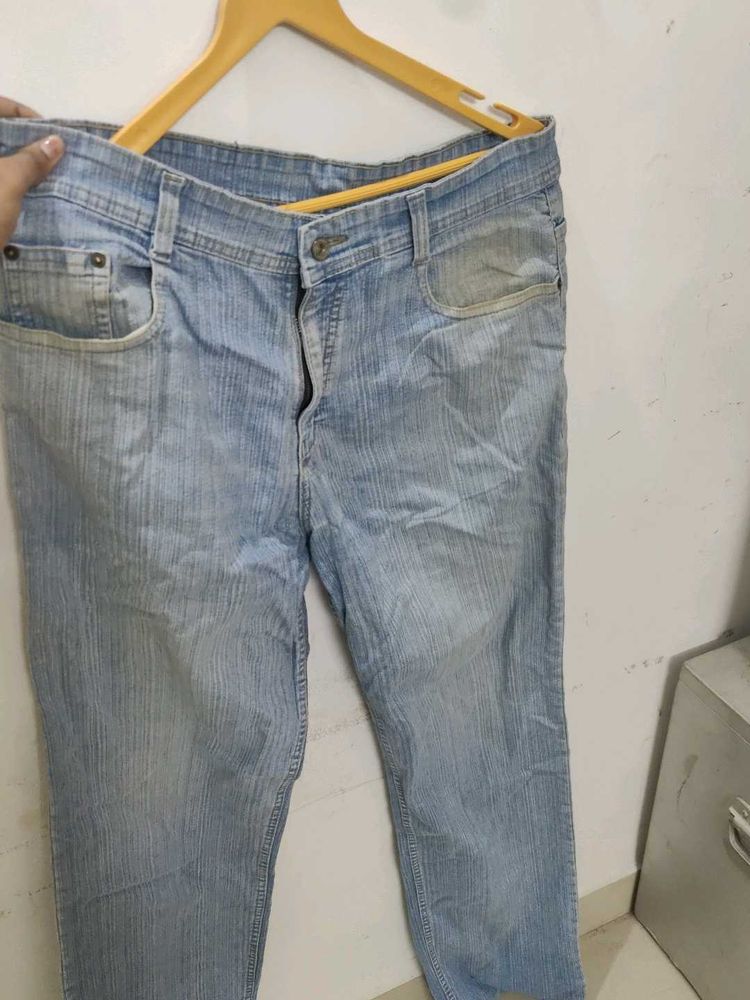 Light Wash Denim Jeans