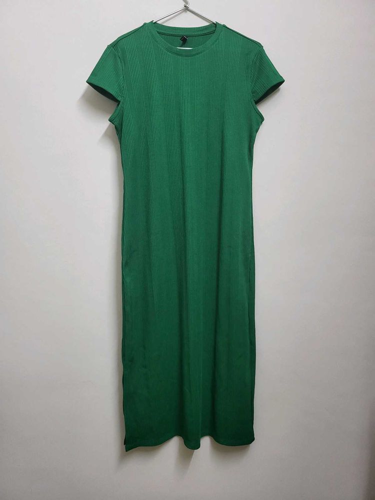 Green Midi T-Shirt Dress