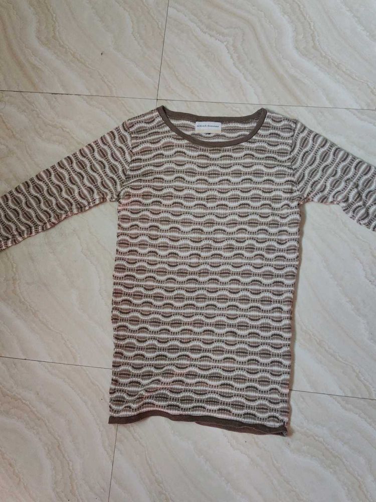 brown tan warm woollen top❤️