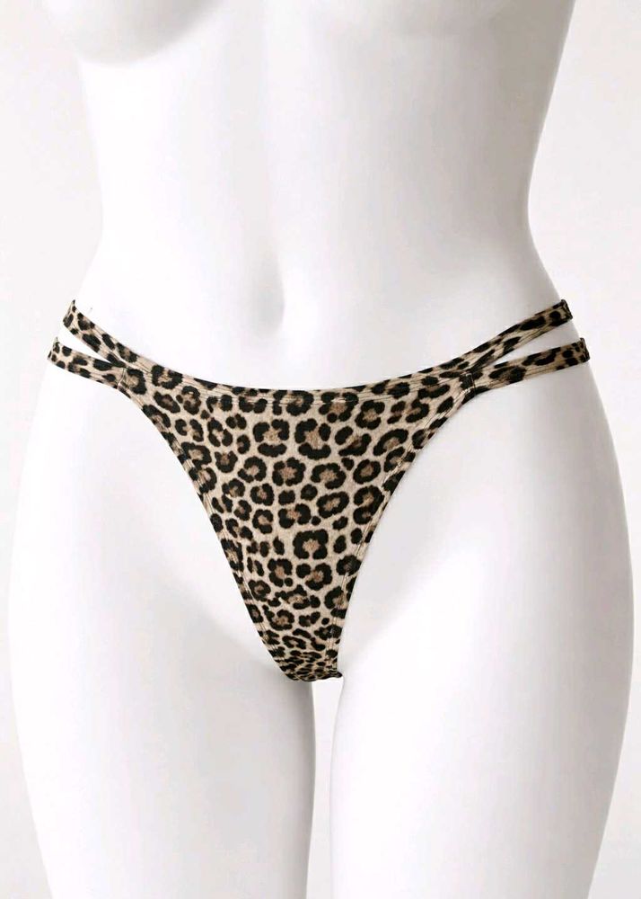 Women’s Leopard Print Thong