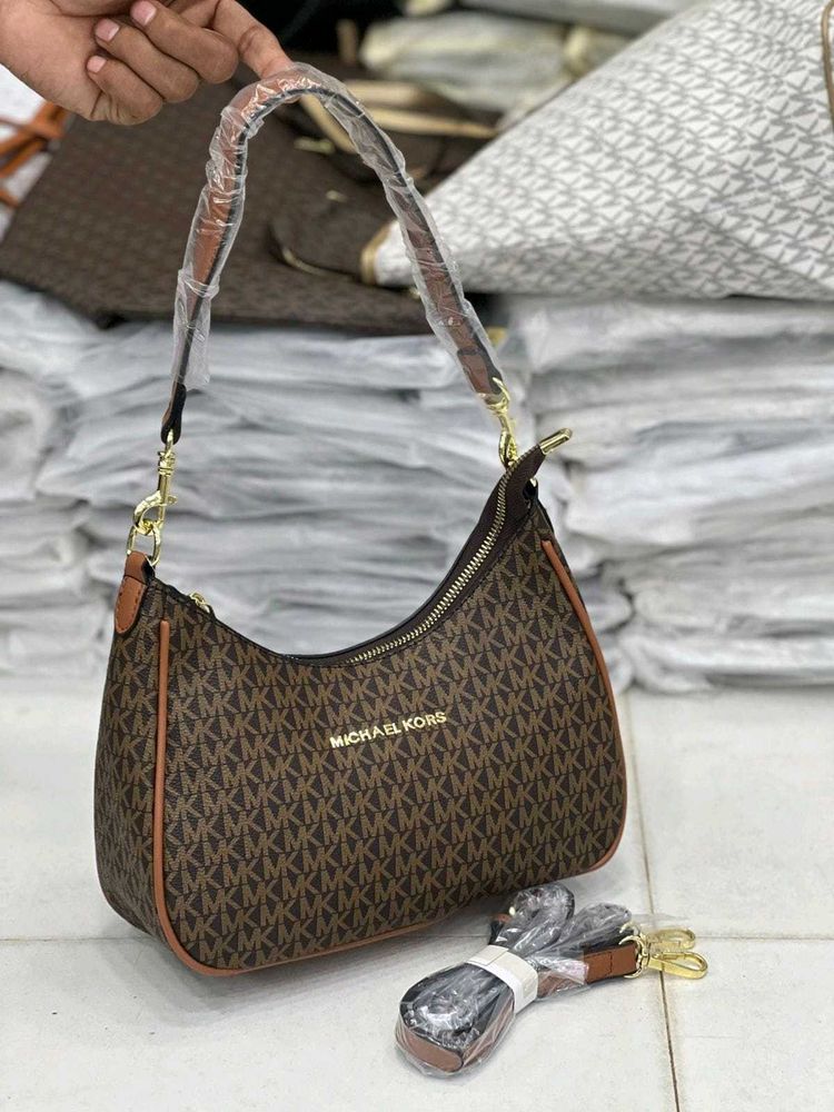 *MICHAEL KORS**12A MK SHOULDER BAG AND LONG BELT S