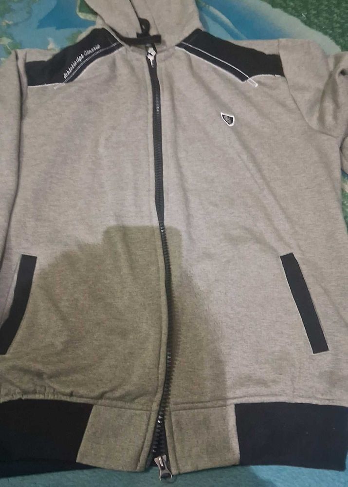 Stylish Grey Zip-Up Hoodie