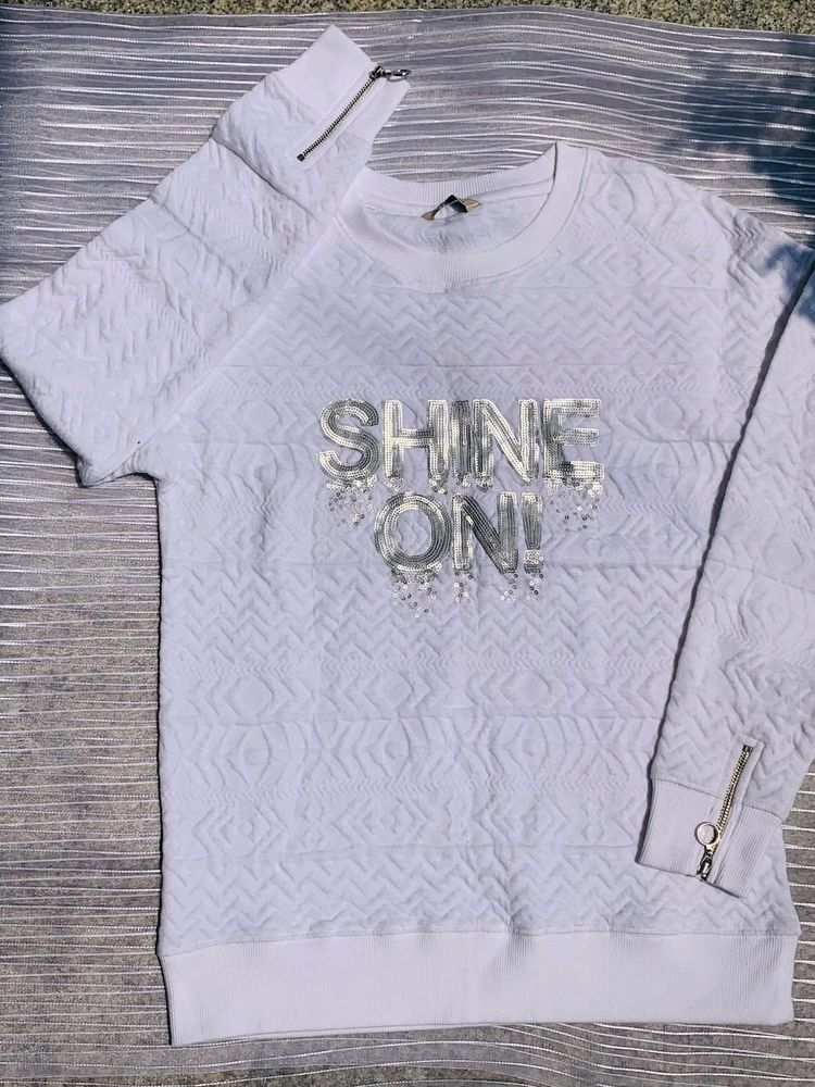 DNMX WHITE SWEATSHIRT
