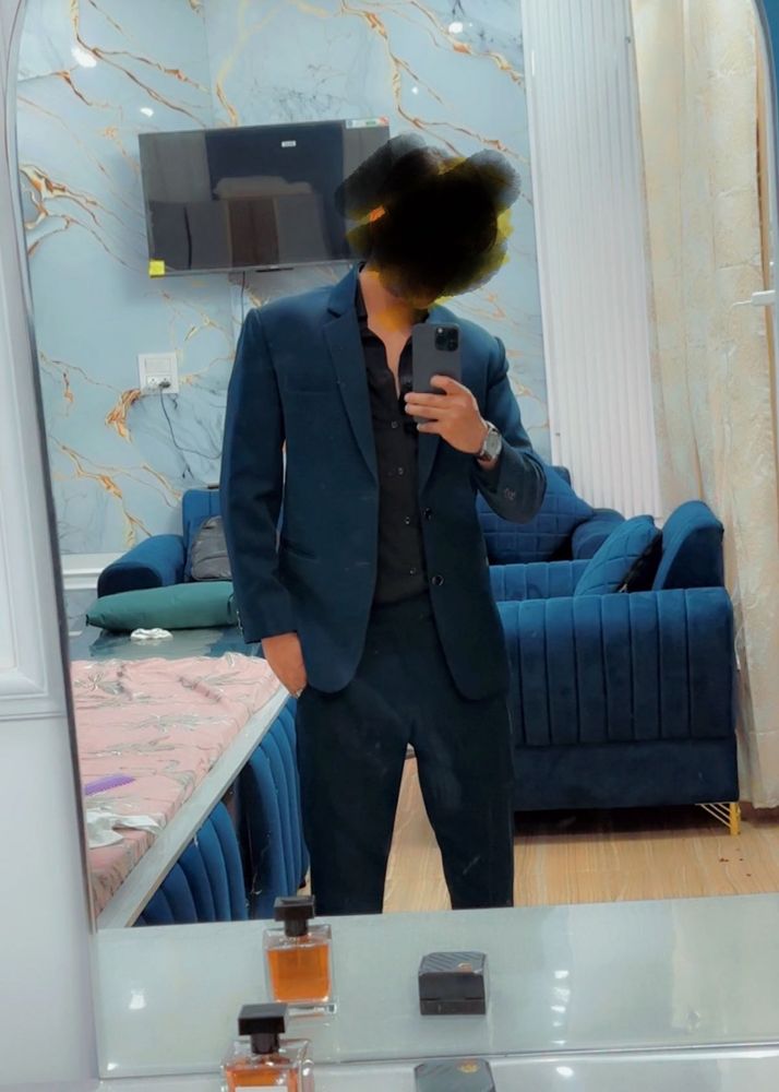 Men&#39;s Modern Two-Piece Suit - With Gurkha Pant