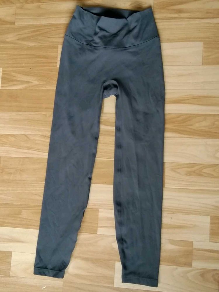 Women Active Wear/leggings