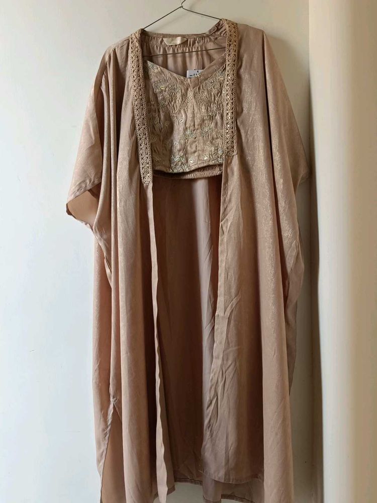 Embroidered Top With Shrug