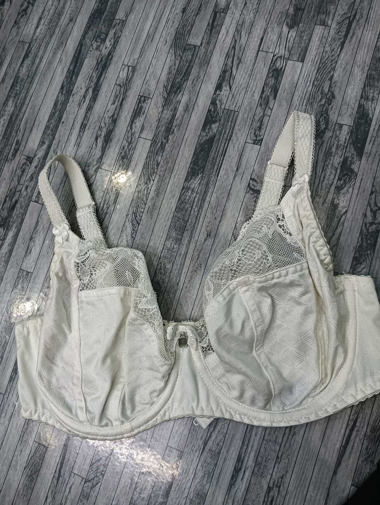34f Size Bra🥰